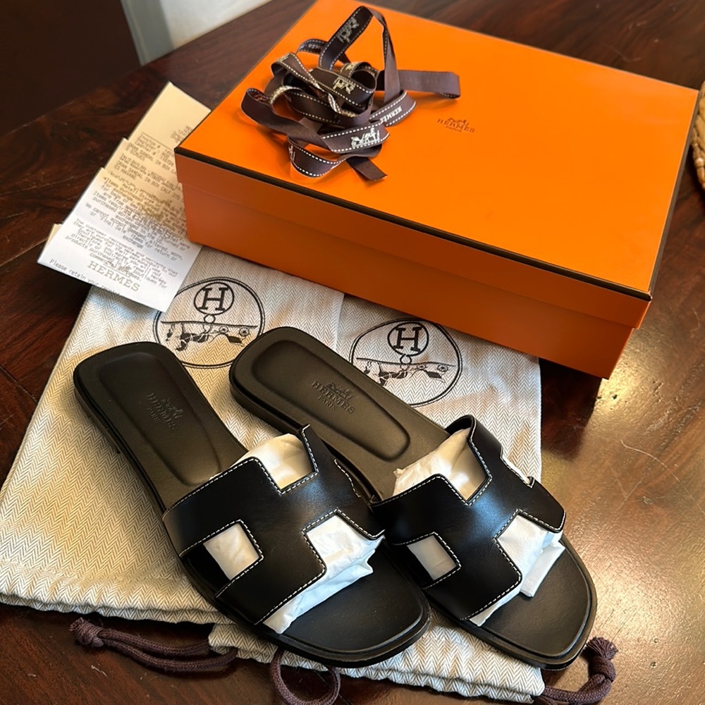 Hermes Oran Sandal Black size 37 1/2